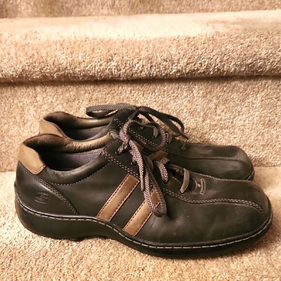 Skechers Men's Black Leather Urbantrack Sneakers Size 10.5 - Picture 1 of 12